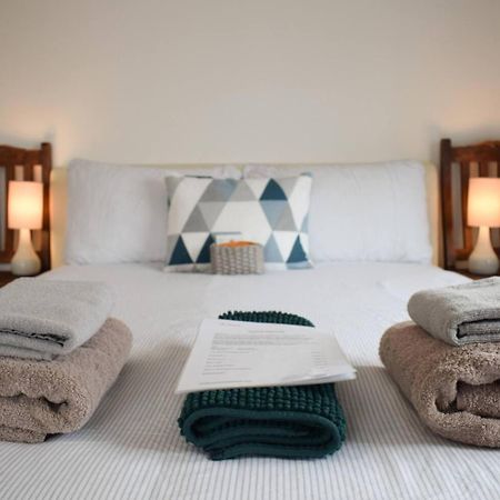 The Twickenham Apartment Near Strawberry Hill Ngoại thất bức ảnh