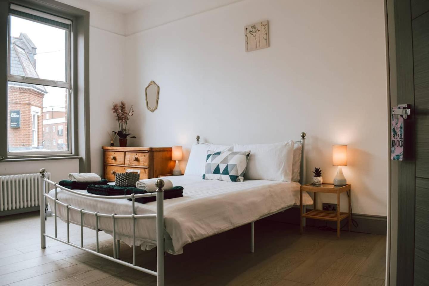The Twickenham Apartment Near Strawberry Hill Ngoại thất bức ảnh