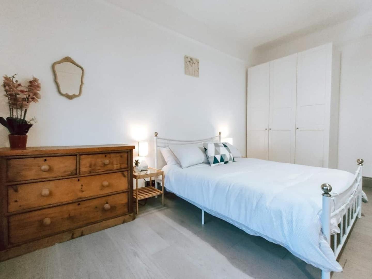The Twickenham Apartment Near Strawberry Hill Ngoại thất bức ảnh
